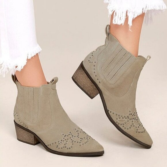 Matisse Shoes - Matisse x Amuse Society Beige Suede Leather Studded Western Ankle Boots Booties